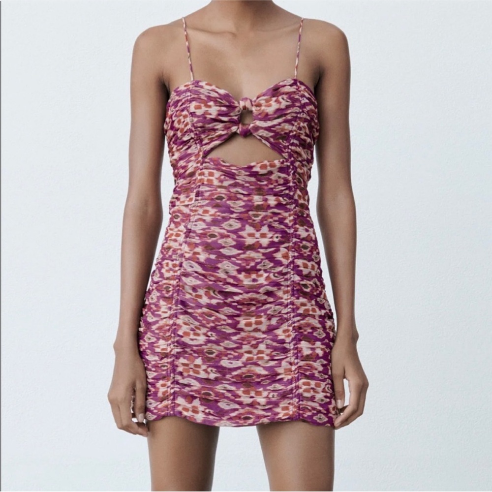 Single 🔥 Zara limited edition floral cut out Mini Dress